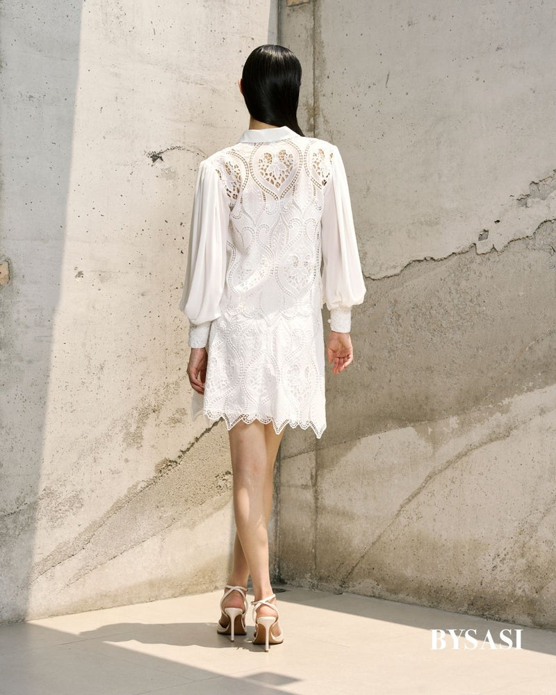 Avelyn lace skirt