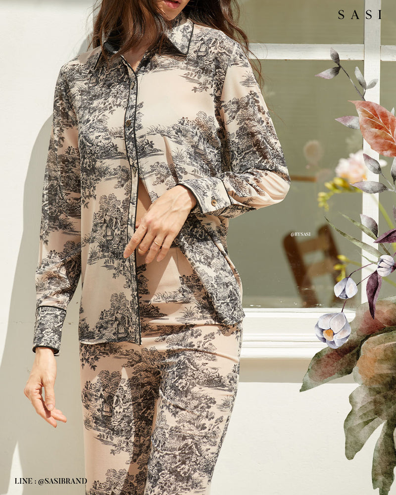 Sleek H shirt